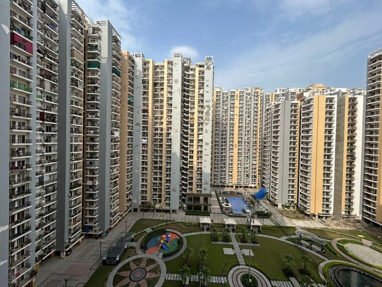 Exterior View, panchsheel-greens-ii 3.5 Bedroom 1850 Sq.Ft. Apartment In Sector 16 Greater Noida Greater Noida 10652562
