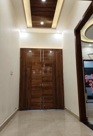 Room in 5 BHK Independent House at Ambala Highway – for Sale