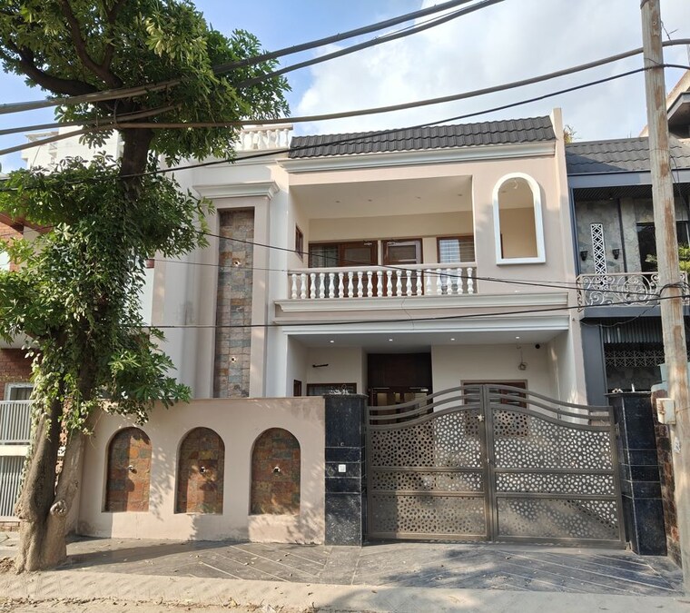 Exterior View, ambala highway 5 Bedroom 250 Sq.Yd. Independent House In Ambala Highway Zirakpur 10652577