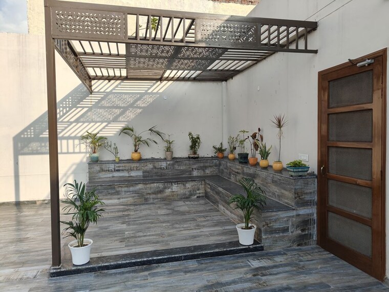 Exterior View, ambala highway 5 Bedroom 250 Sq.Yd. Independent House In Ambala Highway Zirakpur 10652577