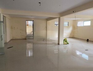  Office Space For Rent in Hazratganj