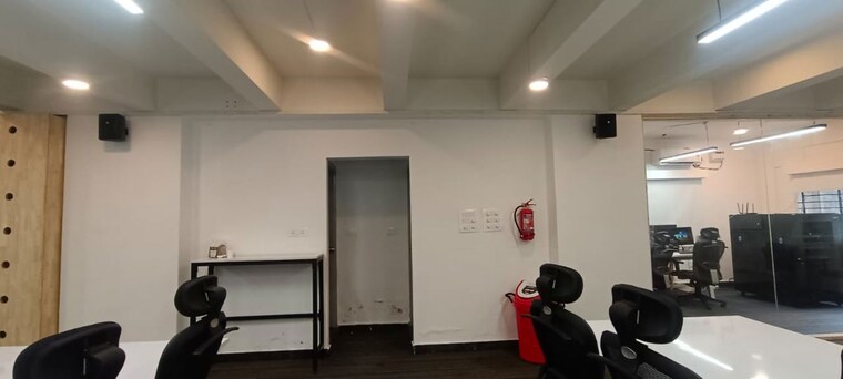 Room, kartik nagar Commercial Office Space 2500 Sq.Ft. In Kartik Nagar Bangalore 10652592