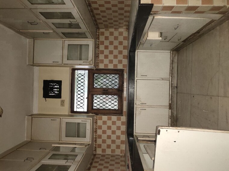 Kitchen, lajpat nagar 3 Bedroom 1800 Sq.Ft. Builder Floor In Lajpat Nagar Delhi 10652635