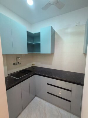 Kitchen in 1 BHK Builder Floor at Sant Nagar – for Rent
