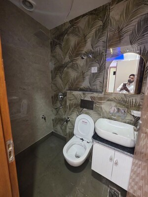Bathroom in 1 RK Builder Floor at Sant Nagar – for Rent