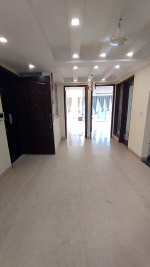 Room in 3 BHK Builder Floor at Lajpat Nagar 4 – for Sale