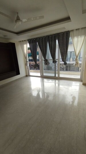 Staircase in 3 BHK Builder Floor at Lajpat Nagar 4 – for Sale