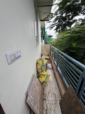 Balcony in 1 BHK Builder Floor at Saket – for Rent