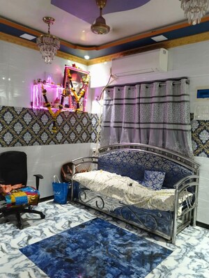 Bedroom in 1 BHK Apartment at Prabhadevi – for Rent