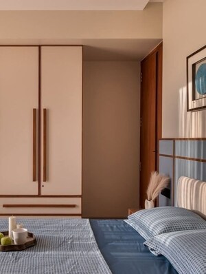 Bedroom in 2 BHK Builder Floor at Mahavir Enclave 1 – for Sale