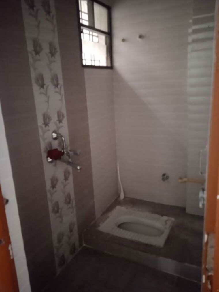 Bathroom, atharva-apartments-nagpur 2 Bedroom 1200 Sq.Ft. Apartment In Manish Nagar Nagpur 10652702