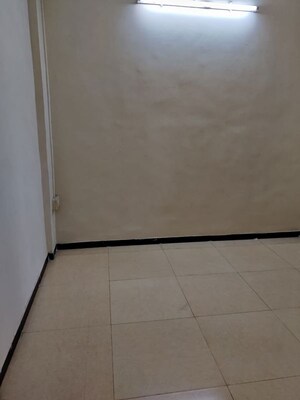 Room in 2 BHK Apartment at Adarsh Nagar – for Rent
