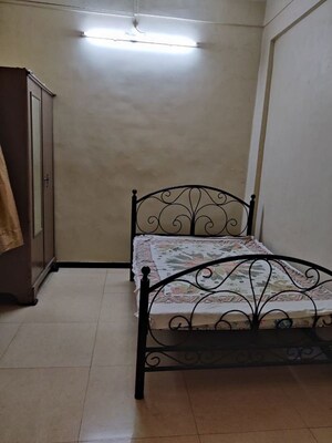 Room in 2 BHK Apartment at Adarsh Nagar – for Rent