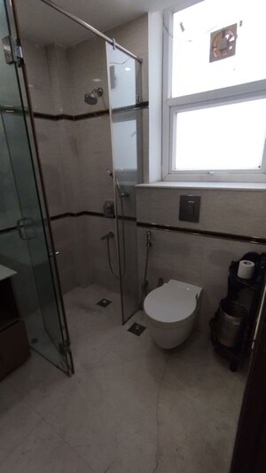 Team Area in 2 BHK Builder Floor at Amar Colony – for Sale
