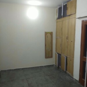 Room in 2 BHK Independent House at Sector 38west – for Rent