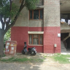 2 BHK Independent House – Exterior View View at Sector 38west - for Rent