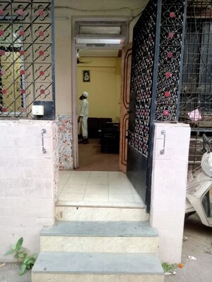 2 BHK Apartment – Exterior View View at Senapati Bapat Marg - for Rent