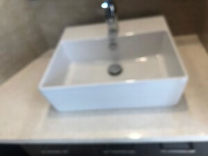 Furnished Amenities in 4 BHK Apartment at Vasant Vihar – for Rent