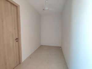 Room in 3 BHK Apartment at Rustomjee Crown, Prabhadevi – for Rent
