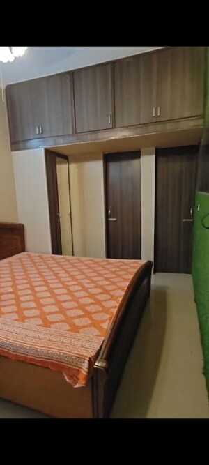 Bedroom in 1 RK Builder Floor at Sector 18 – for Rent