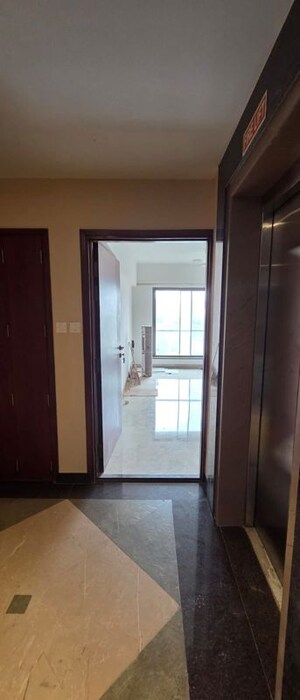 Room in 1 BHK Apartment at Casablanca Vile Parle, Vile Parle West – for Rent