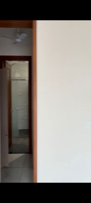 Building Lobby in 2 BHK Builder Floor at Sector 16 – for Rent