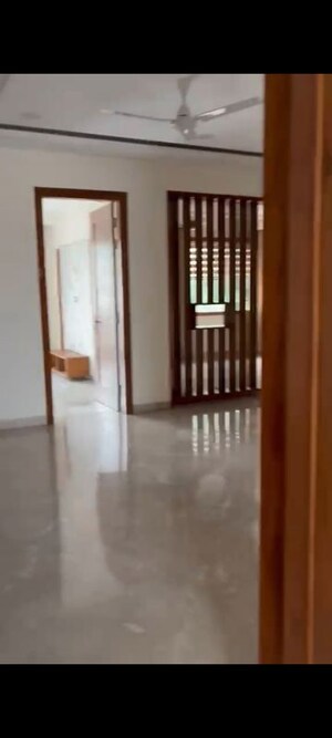 Building Lobby in 2 BHK Builder Floor at Sector 16 – for Rent