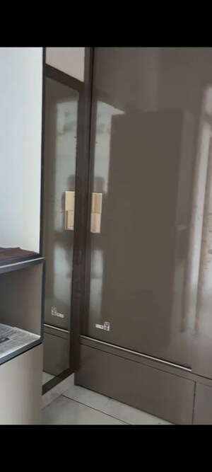 Building Lobby in 2 BHK Builder Floor at Sector 16 – for Rent