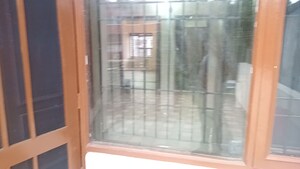 Room in 6+ BHK Independent House at Sector 22 – for Rent