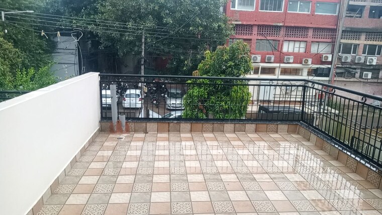Exterior View, sector 22 6+ Bedroom 1200 Sq.Ft. Independent House In Sector 22 Chandigarh 10652745