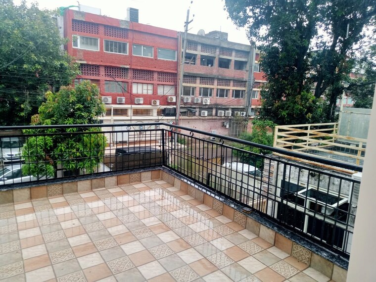 Exterior View, sector 22 6+ Bedroom 1200 Sq.Ft. Independent House In Sector 22 Chandigarh 10652745
