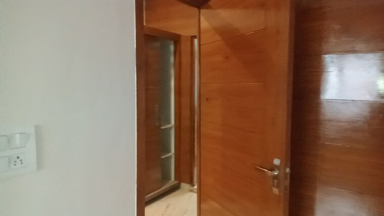 undefined, sector 22 6+ Bedroom 1200 Sq.Ft. Independent House In Sector 22 Chandigarh 10652745