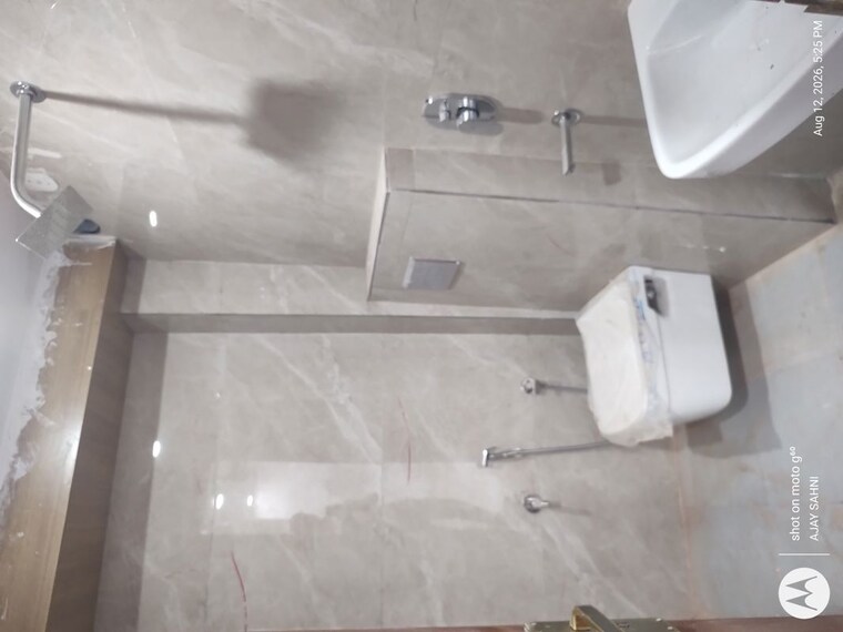 Bathroom, mehrauli 2 Bedroom 650 Sq.Ft. Builder Floor In Mehrauli Delhi 10652739