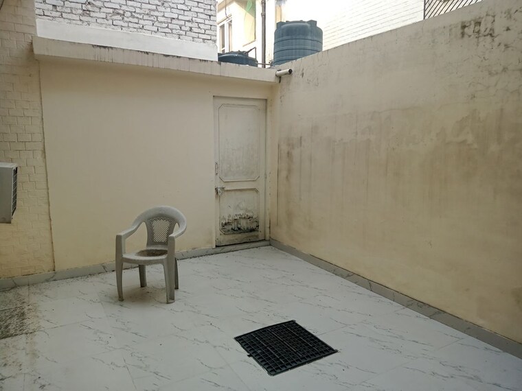undefined, sector 38c 1 Bedroom 1200 Sq.Ft. Independent House In Sector 38c Chandigarh 10652759