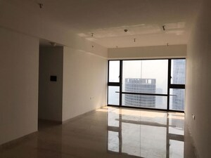 Room in 4 BHK Apartment at Lodha Marquise, Worli – for Sale