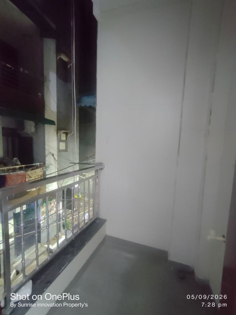 Balcony, dwarka 1 Bedroom 500 Sq.Ft. Builder Floor In Dwarka Delhi 10652799