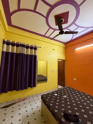 Team Area in 2 BHK Independent House at Chinhat – for Rent