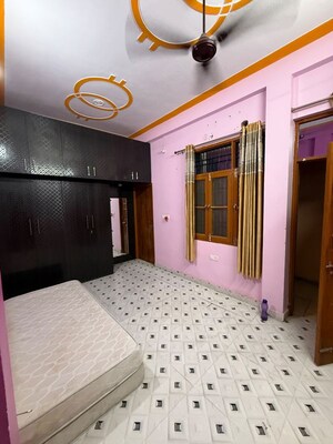 Bedroom in 2 BHK Independent House at Chinhat – for Rent