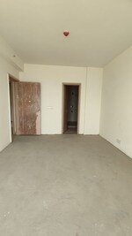 3.5 BHK +  1940 Sq.Ft. Apartment in DLF Express Greens
