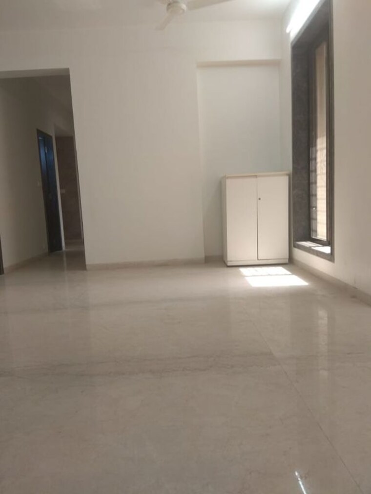 Room, chandak-cornerstone 2 Bedroom 600 Sq.Ft. Apartment In Worli Mumbai 10652784