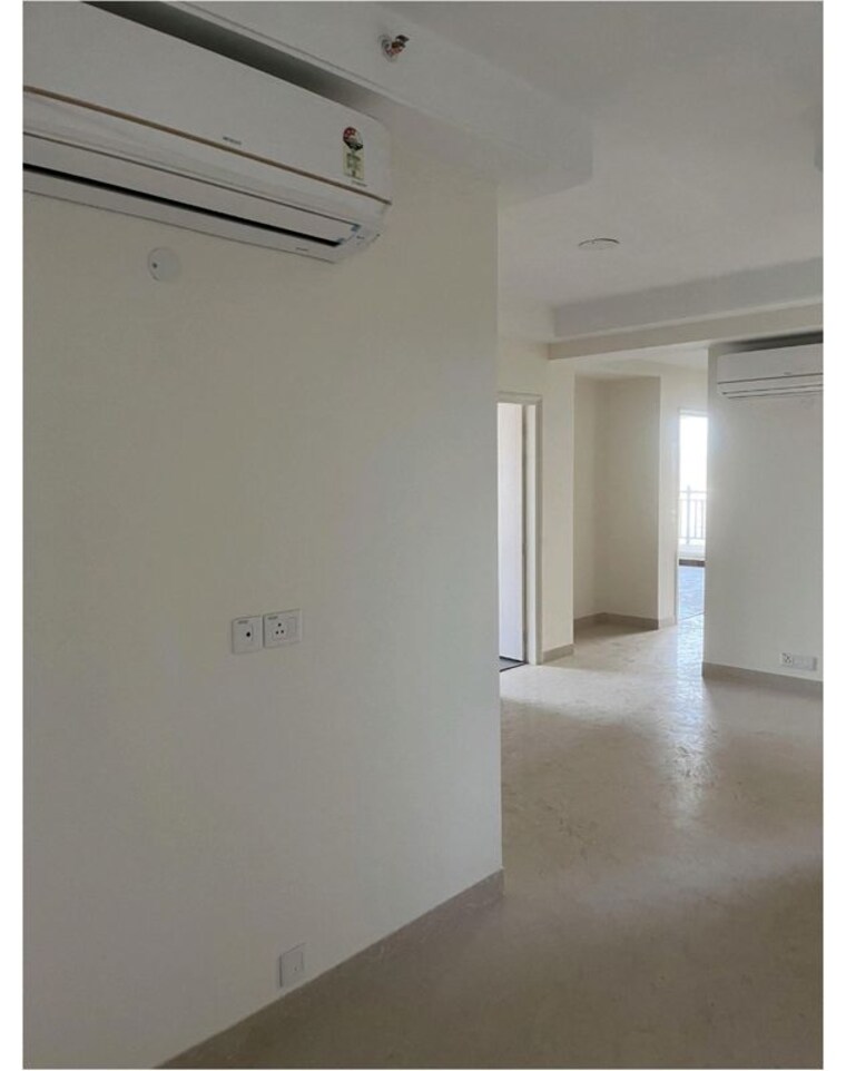 Room, bestech-park-view-altura 3 Bedroom 2015 Sq.Ft. Apartment In Sector 79 Gurgaon 10652826