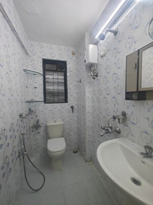 Bathroom in 3.5 BHK Apartment at Seawoods – for Rent