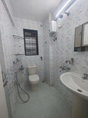Bathroom in 3.5 BHK Apartment at Seawoods – for Rent