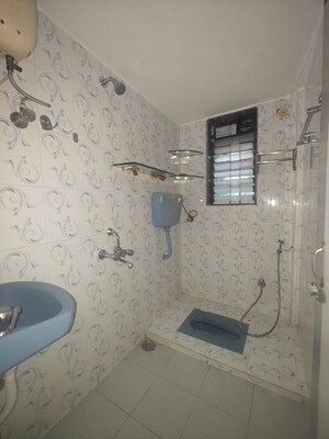 Bathroom in 3.5 BHK Apartment at Seawoods – for Rent
