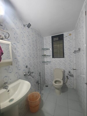 Bathroom in 3.5 BHK Apartment at Seawoods – for Rent
