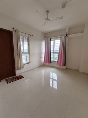 Room in 3 BHK Apartment at Avon Vista, Balewadi – for Rent