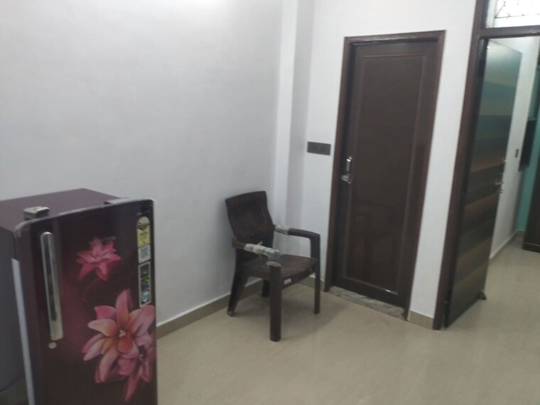 Living Room, mayur vihar 1 2 Bedroom 650 Sq.Ft. Builder Floor In Mayur Vihar 1 Delhi 10652838