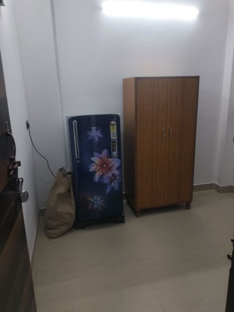 Room, mayur vihar 1 2 Bedroom 650 Sq.Ft. Builder Floor In Mayur Vihar 1 Delhi 10652838