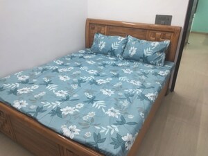 Bedroom in 2 BHK Builder Floor at Mayur Vihar 1 – for Rent