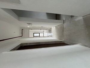 Building Lobby in 3 BHK Apartment at Sheth Auris Serenity Tower 3, Malad West – for Rent